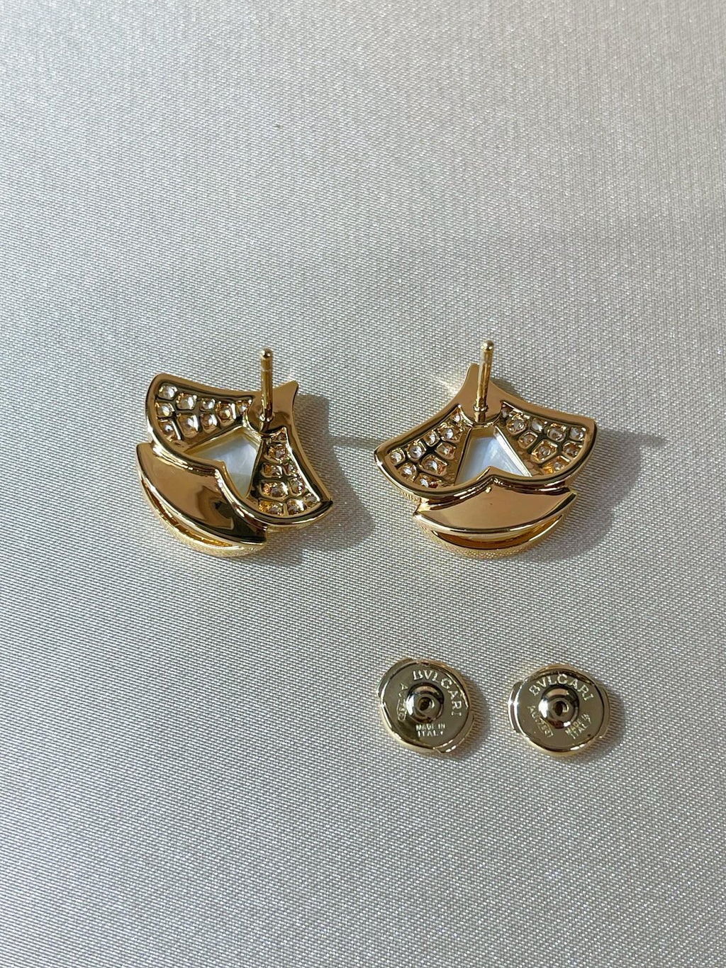 Bvlgari Dream Stud Earrings Cubic Zirconia - Gold