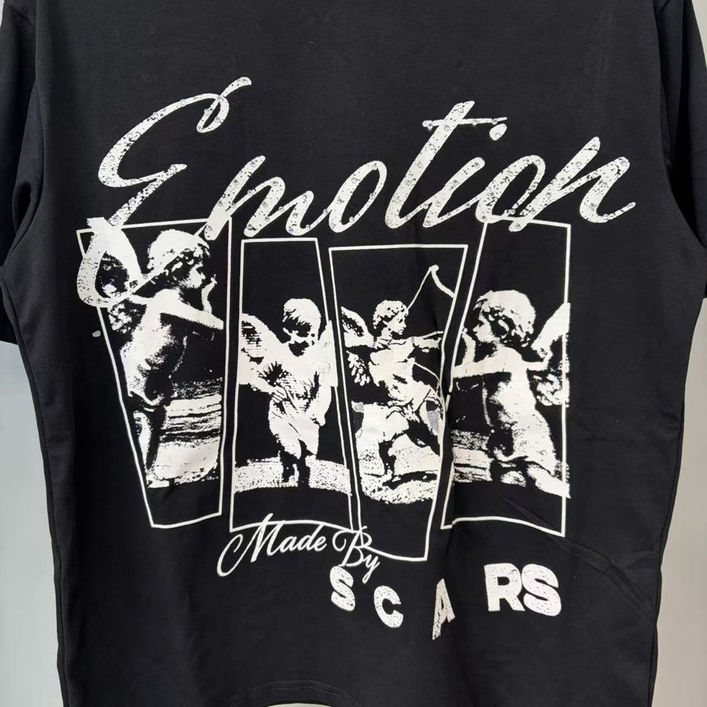 MIXED EMOTION Portrait Graphic Short-Sleeve T-Shirt — detail
