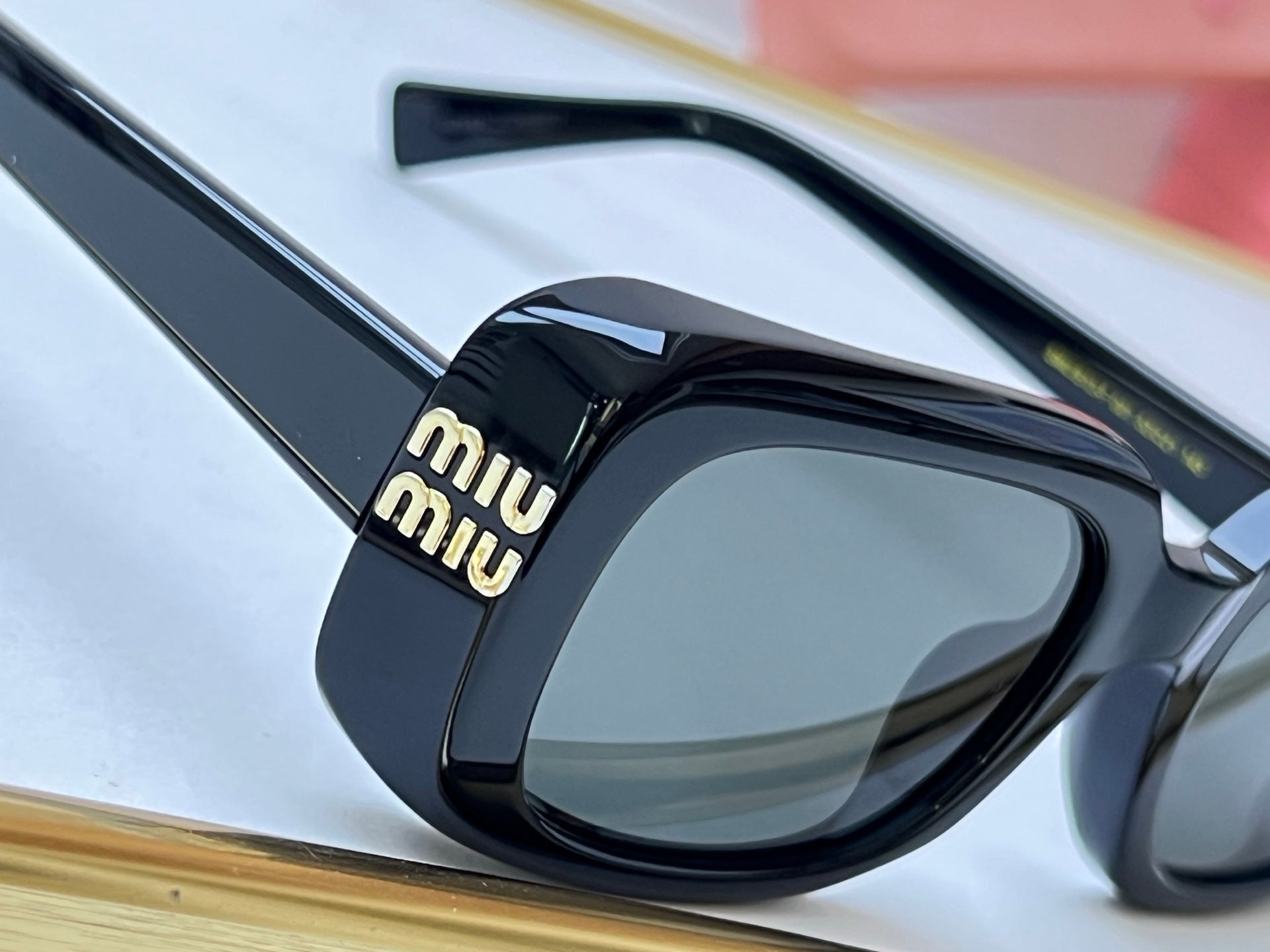 Miu Miu SMU B13-F Sunglasses
